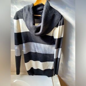 H&M sweater